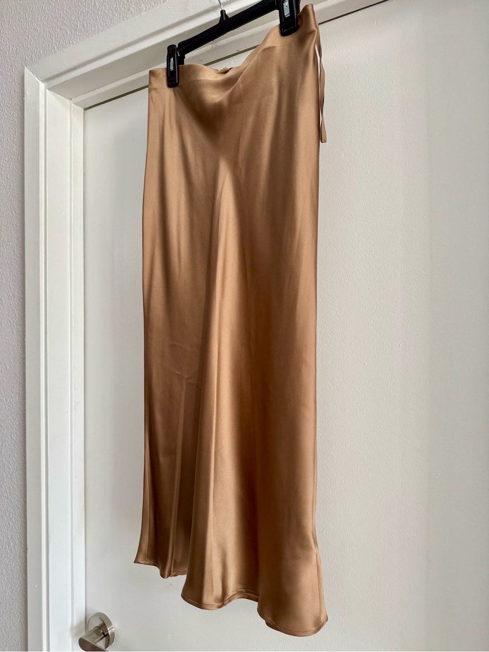 L'AGENCE Women's Silk Slip Skirt — Camel - Picture 5 of 6